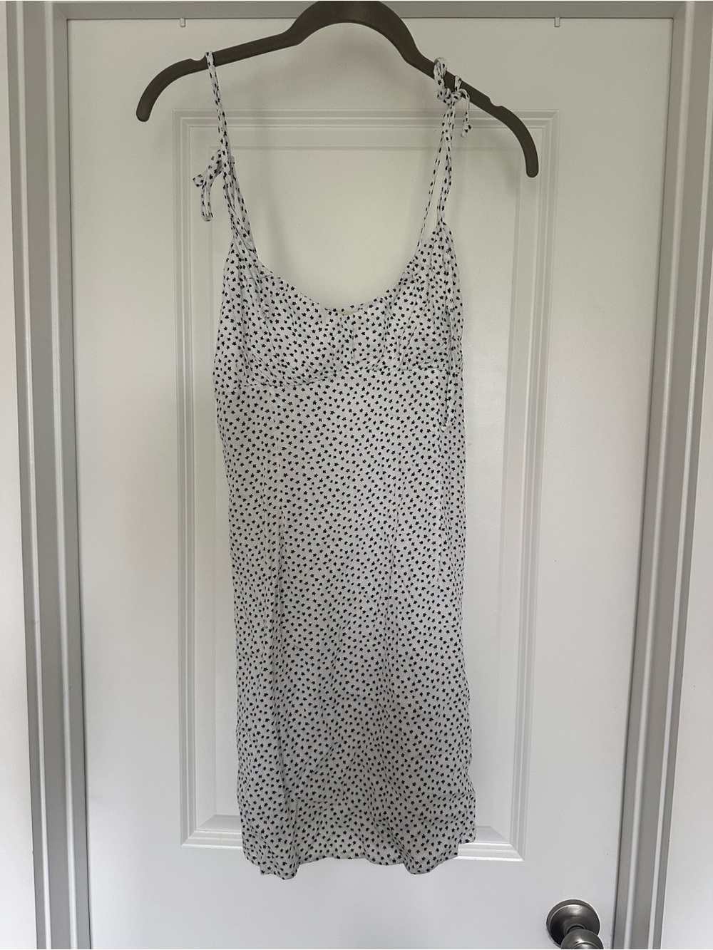 PACSUN LA Hearts White Dress with Black Flower Polka Dots